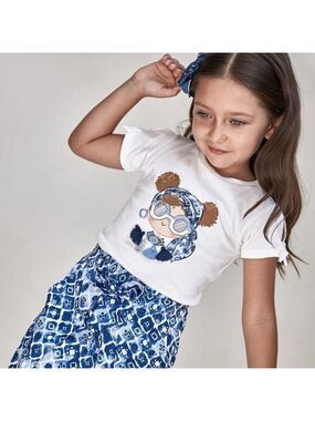 Size 7 Girls Mayoral White Tee with Blue Graphic